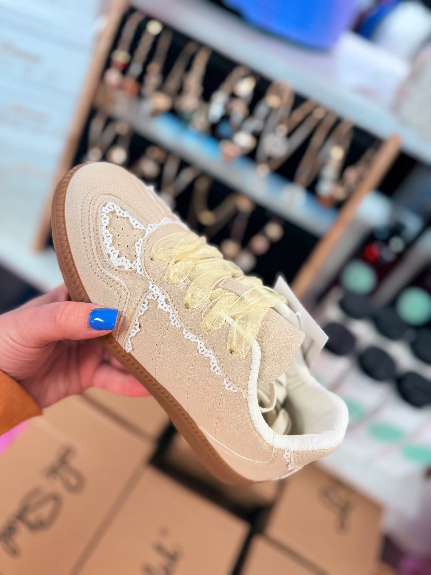 Lacey Girl Sneakers