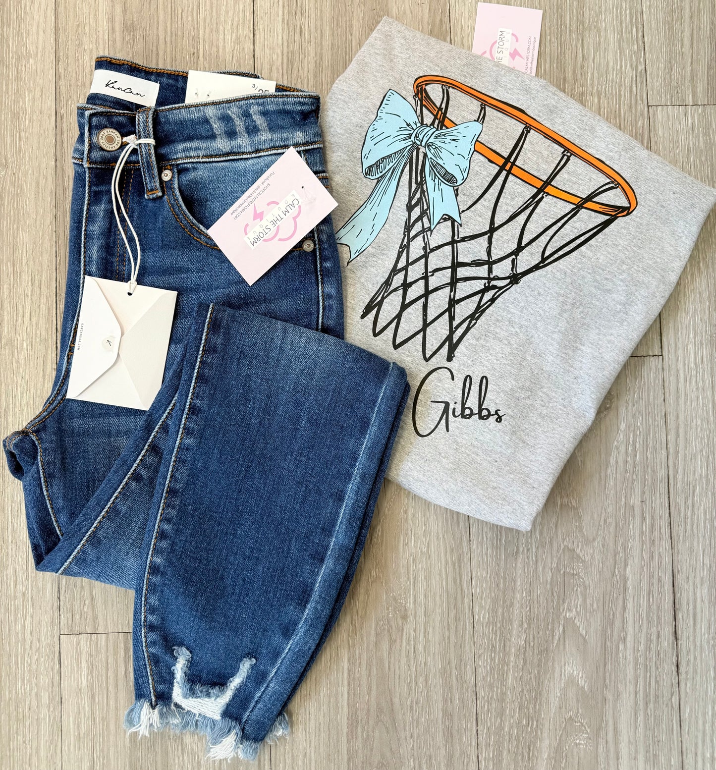 Gibbs Basketball Bow Tee