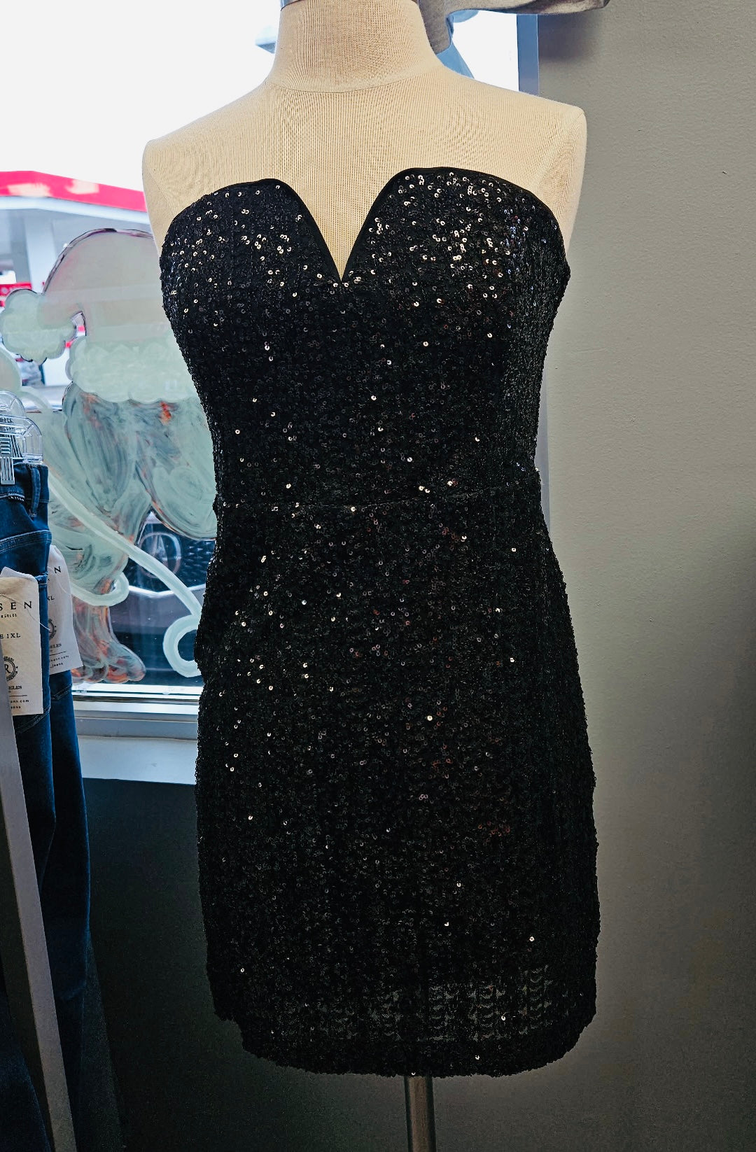 Sweetheart Holiday Dress