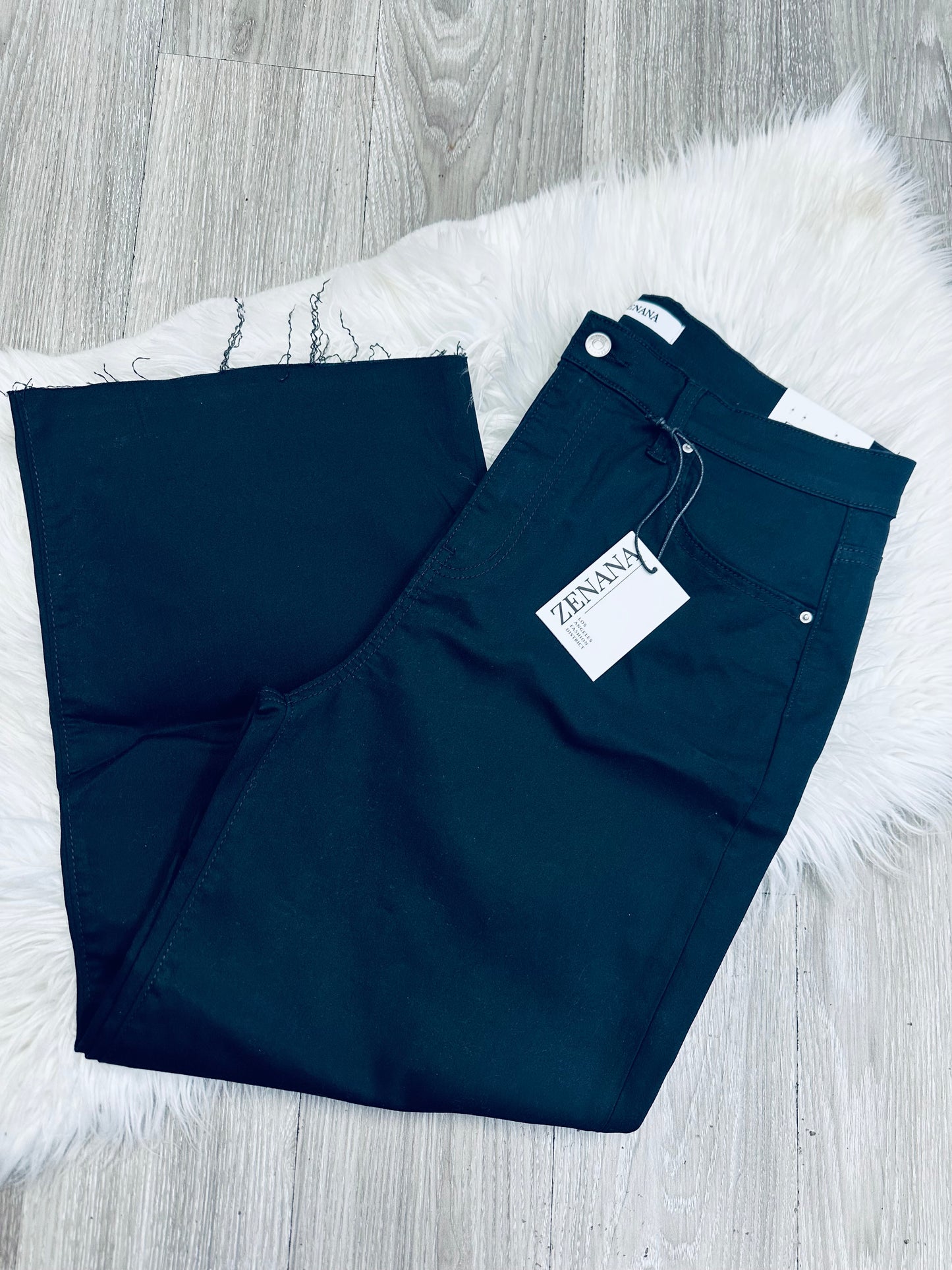 Curvy Black Straight Crop Jeans
