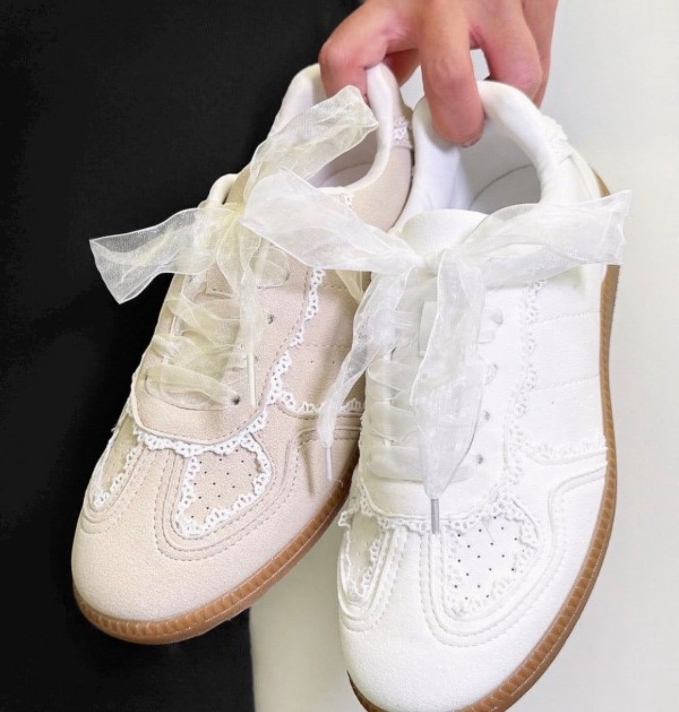 Lacey Girl Sneakers