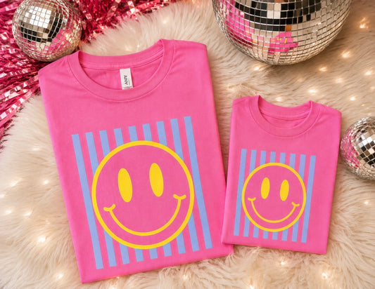 Women's Smiley Tee