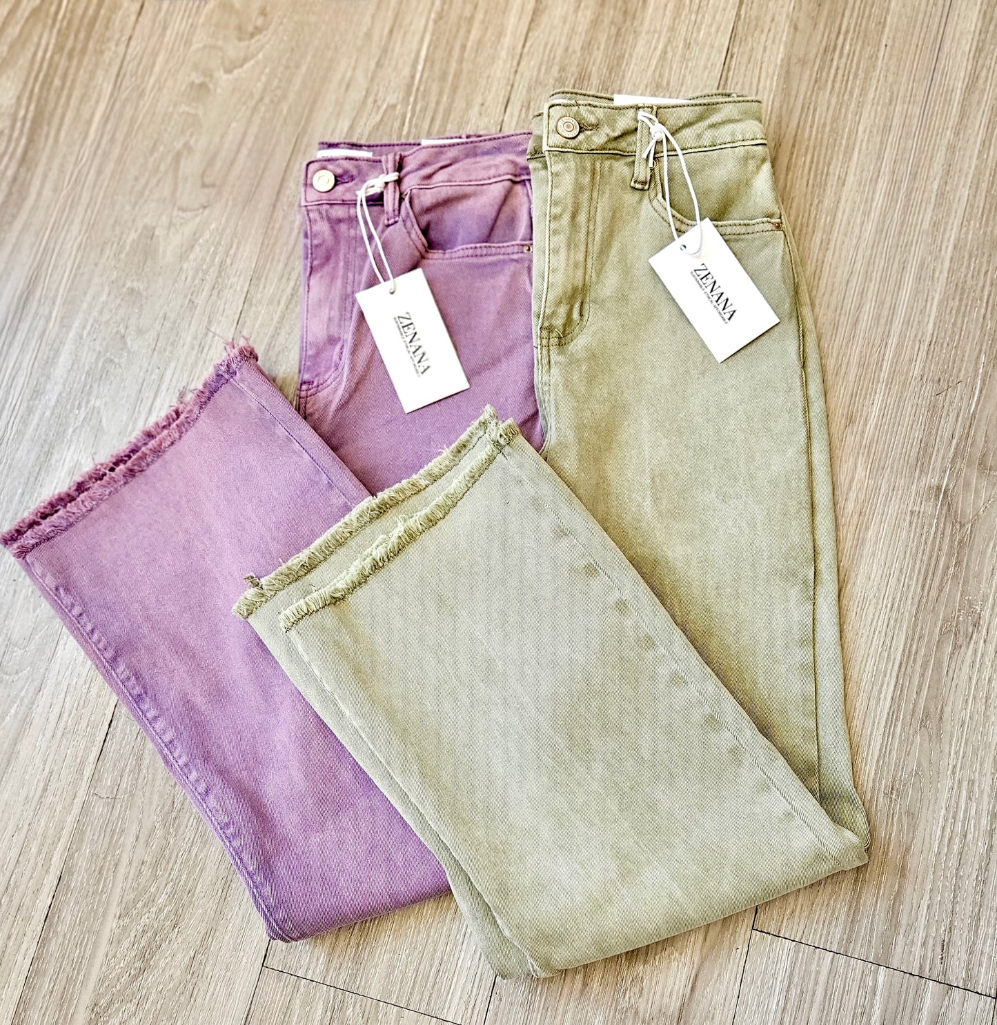 Stretchy Icon Non Distressed Jeans