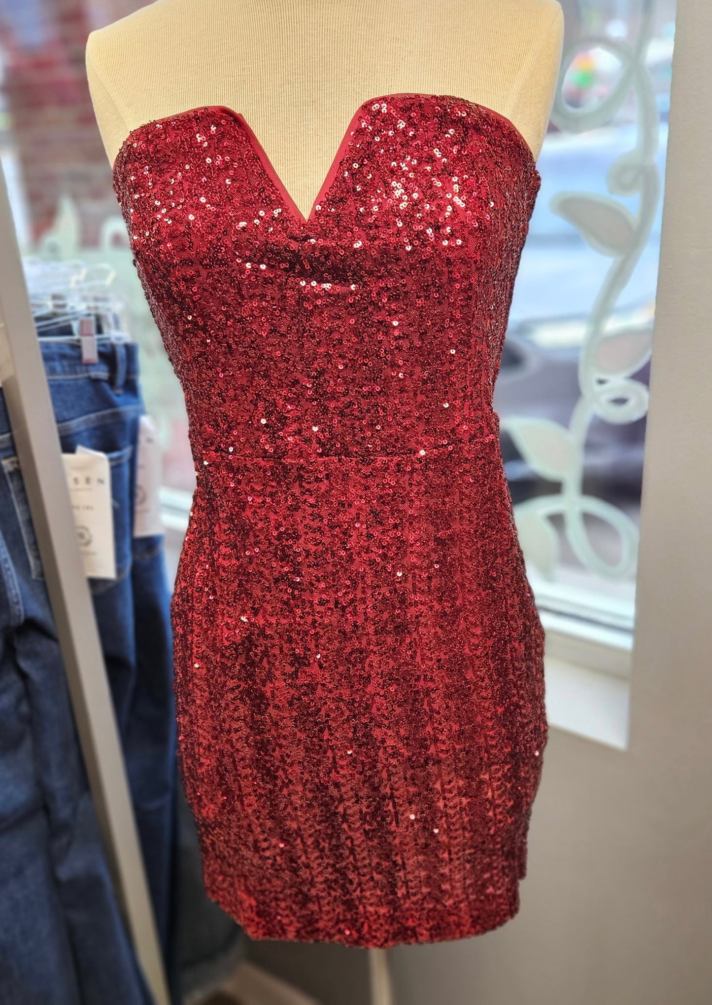 Sweetheart Holiday Dress