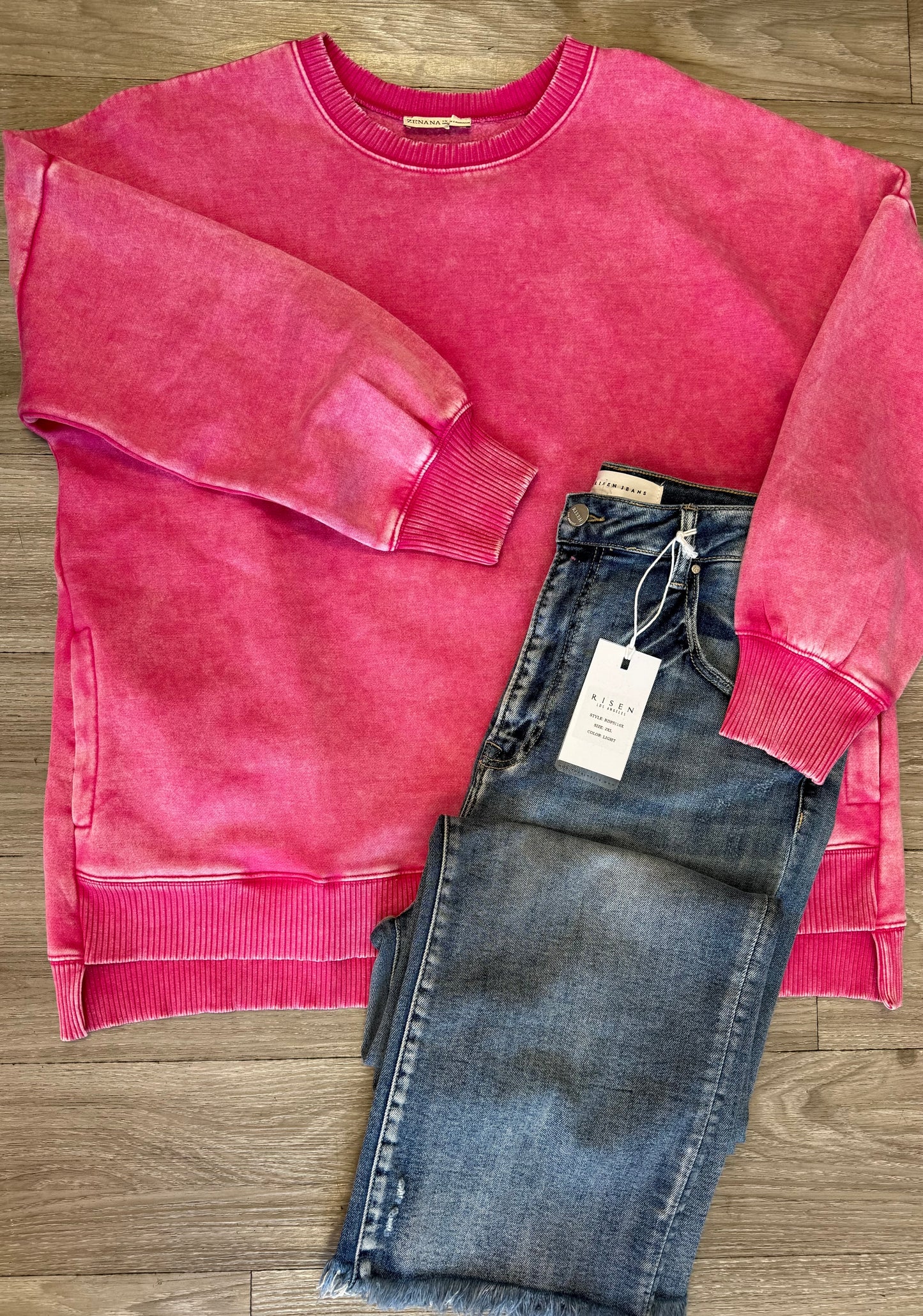 Berry Babe Pullover Curvy