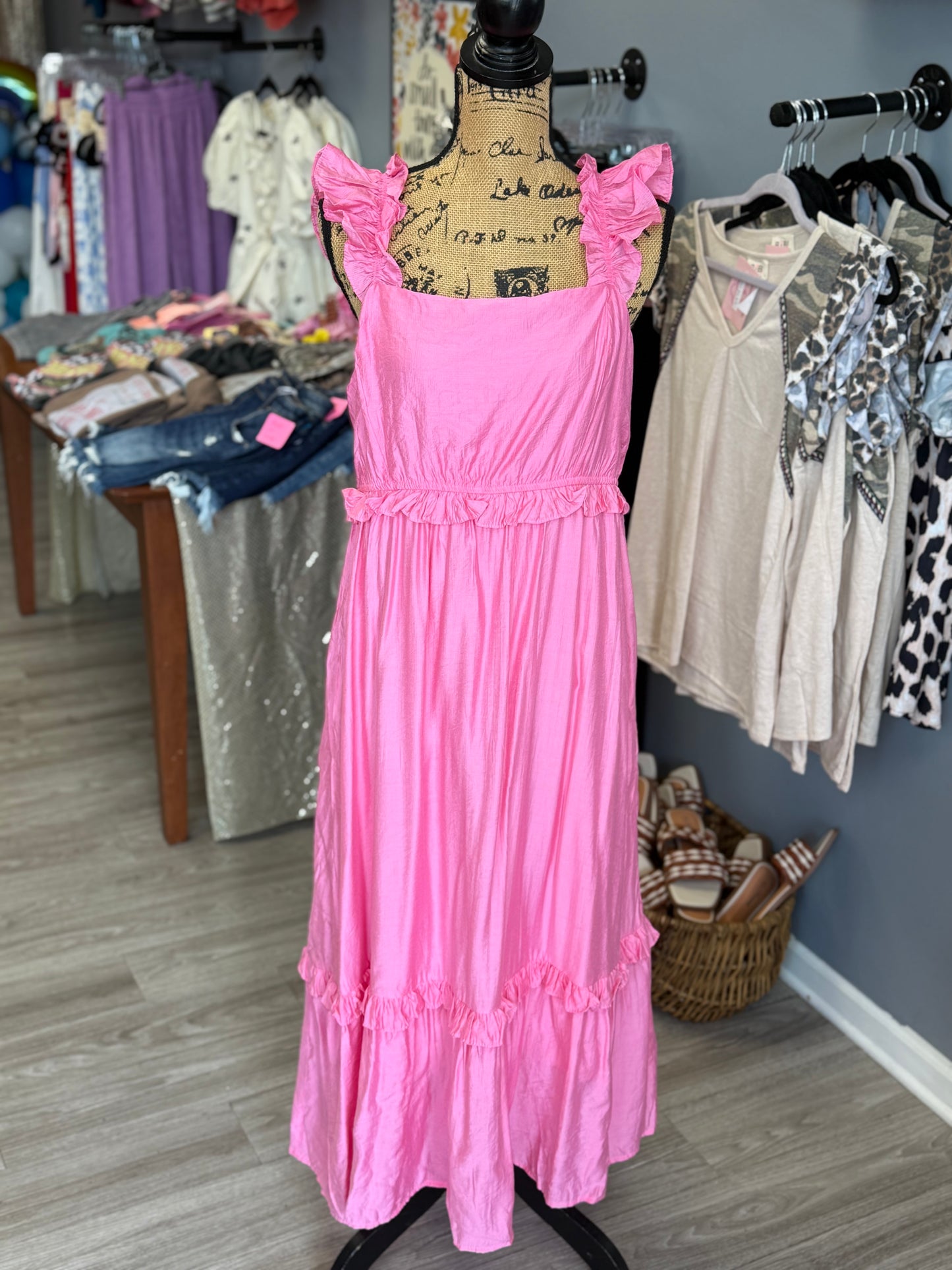 Curvy Tiered Flounce Dress