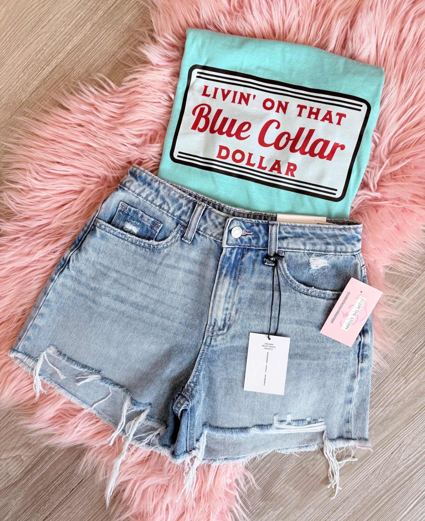 Livin' on that Blue Collar Dollar Tee