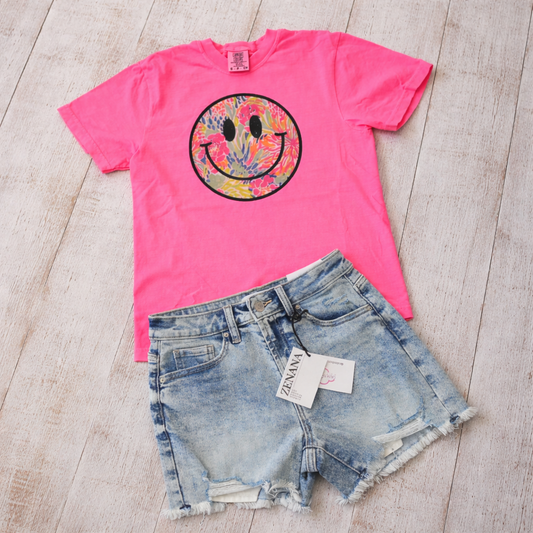 Comfort Colors Smiley Tee
