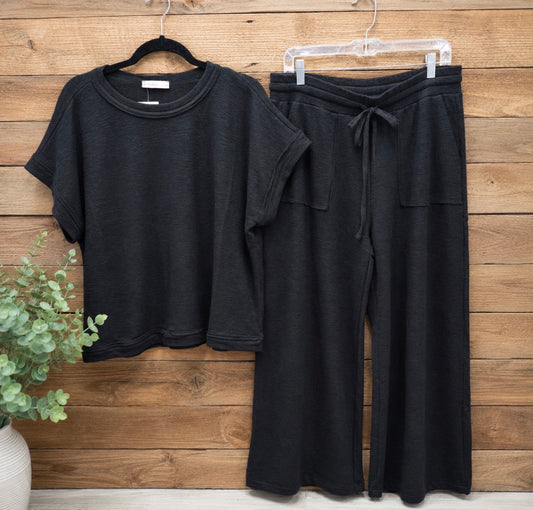 Curvy Black Set // Pockets