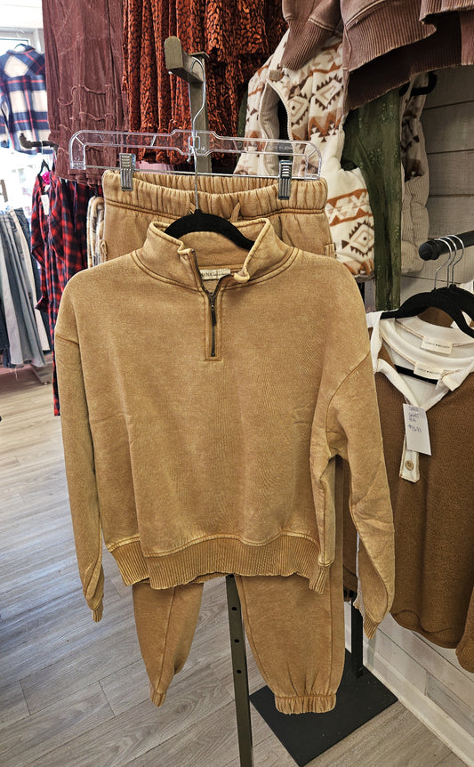 Quarter Zip Jogger Set