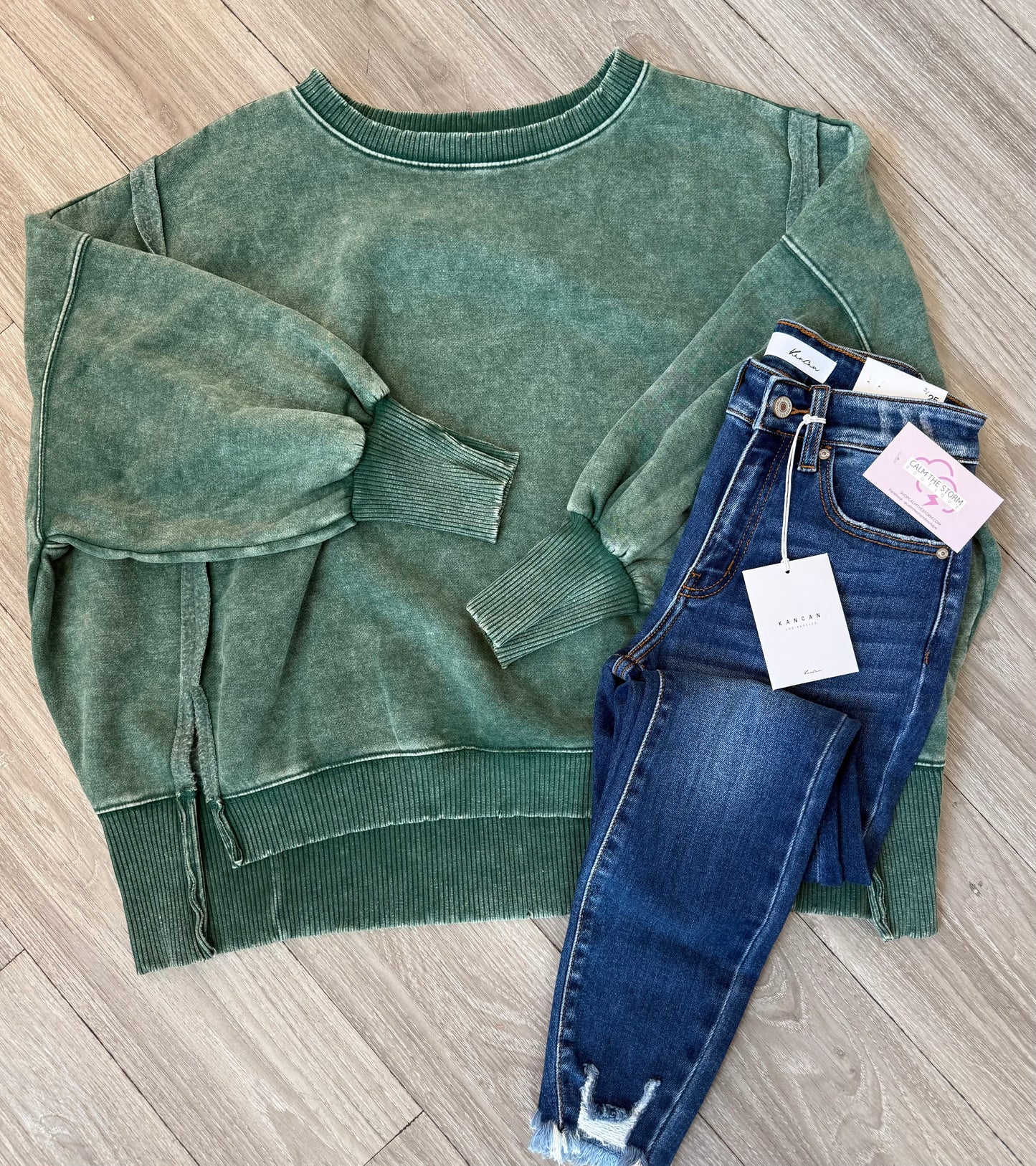 Green Mineral Washed Sweatshirt Split Hem