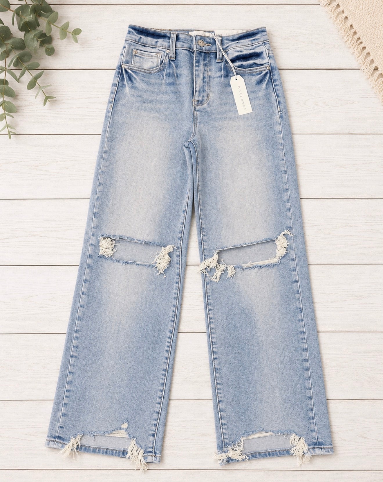 Petra 153 Stretchy Distressed Jeans